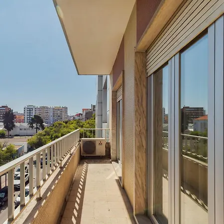 Mariano 33 - By Y Concept Setúbal